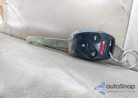 2008 Honda Accord 2.4 Ex-L из США, поврежденный, VIN 1HGCP26868A137890